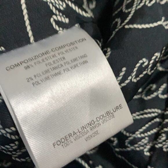 GUCCI TRENCH BLACK POINTED COLLAR COAT - Picture 13 of 13